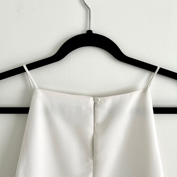 Banana Republic Square Neck Camisole White Chic Blouse Sleeveless Size XS - Picture 8 of 11
